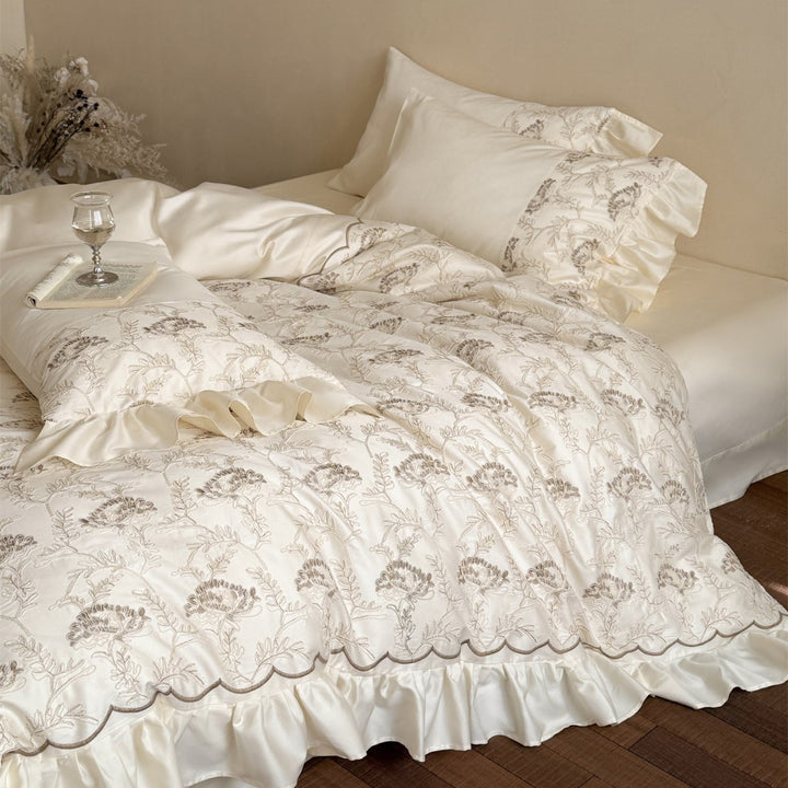 Luxus Gestickte Florale Baumwollsatin Bettbezug Set mit Wellensaum & Wendbarem Satin Rücken