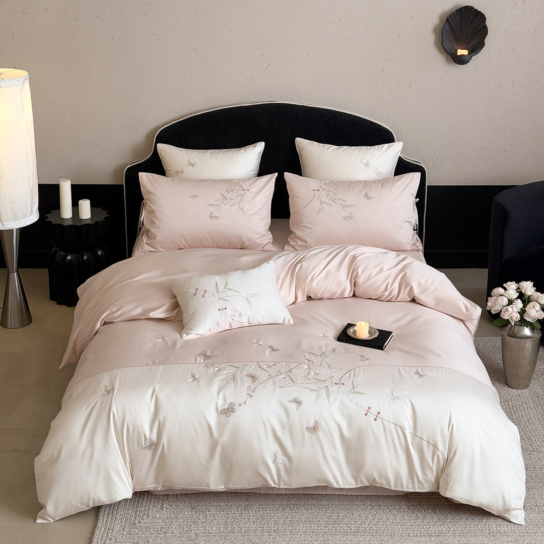 Luxuriöses Satin-Bettwäsche-Set mit floraler Stickerei Karnz