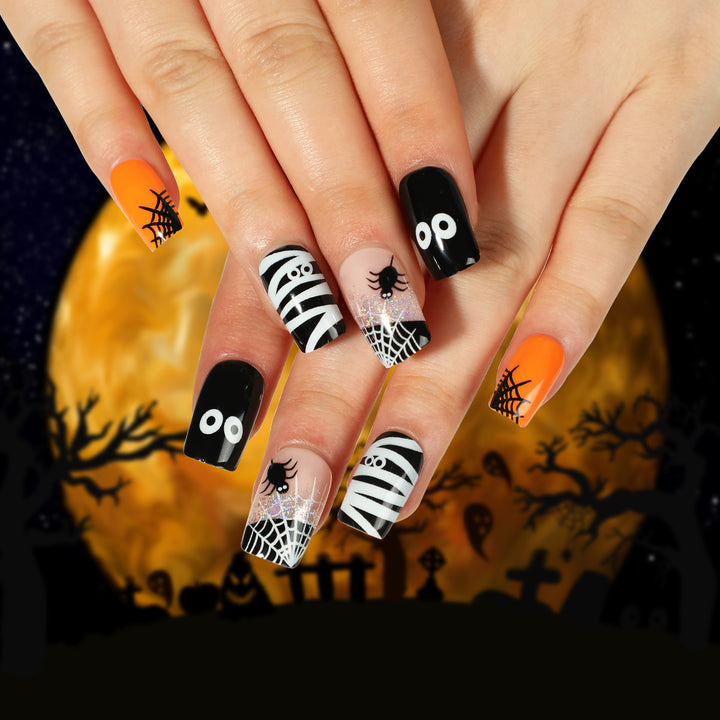 Kreative Halloween Nagelkunst Karnz