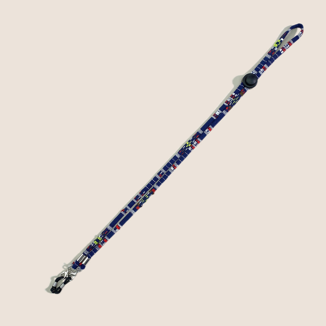 Stylischer verstellbarer Brillenhalter Karnz