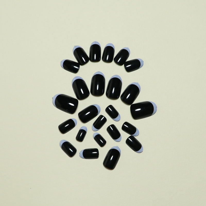 Elegantes French Tip Press-On Nail Set Karnz