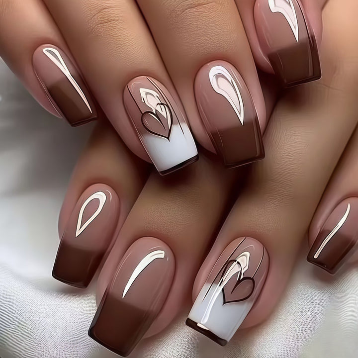 Kunstvolle Nail Art Spitzen Karnz