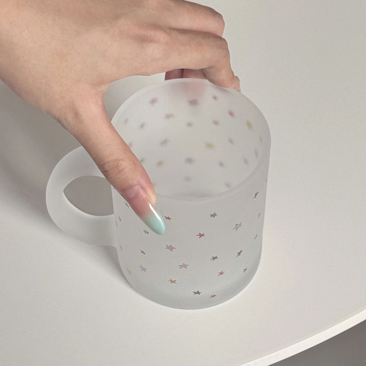 Keramiktasse mit Verspieltem Sternenmotiv Karnz