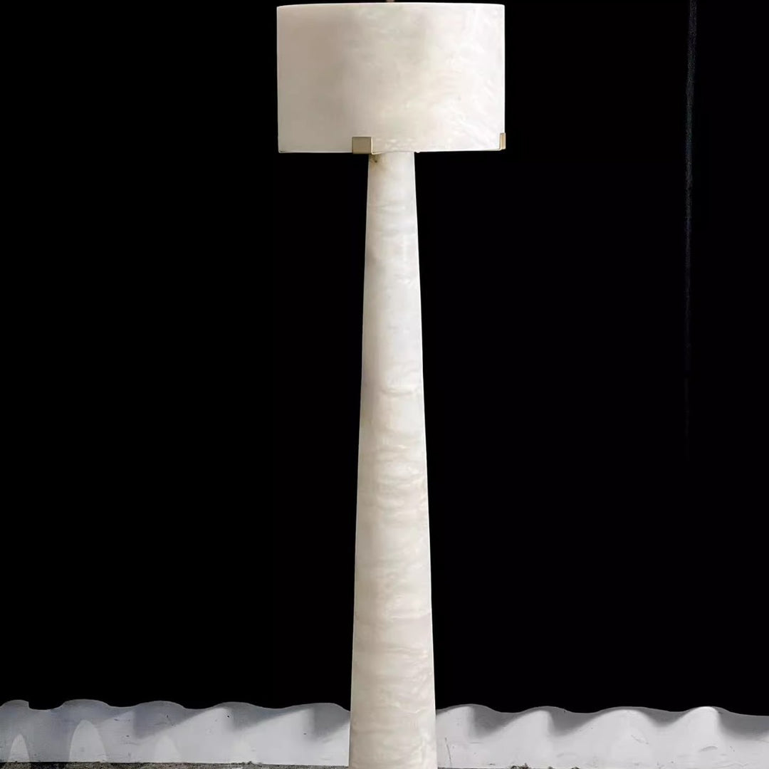 Elegante Stehlampe