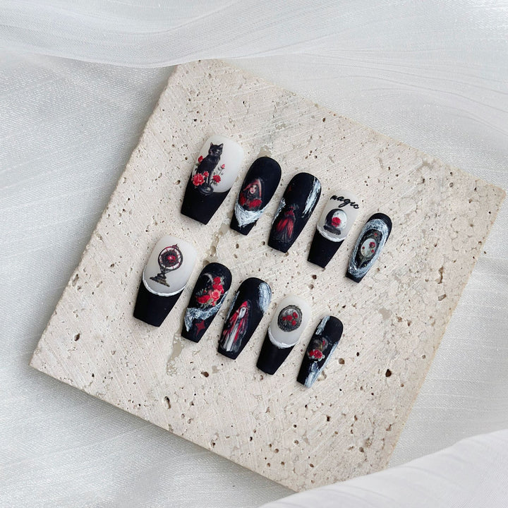 Künstlerisch Thematisierte Press-On Nagelkunst Kollektion