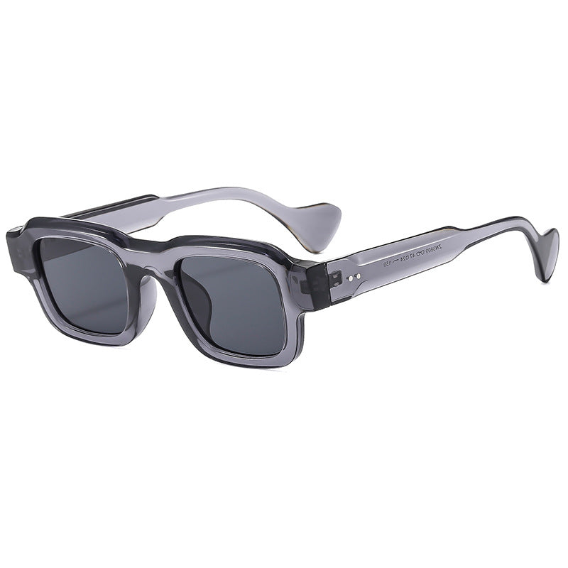 Damen Retro-inspirierte Sonnenbrille im markanten Design Karnz