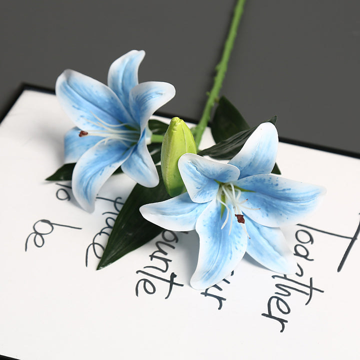 Lebensnahe Künstliche Blumenanordnung