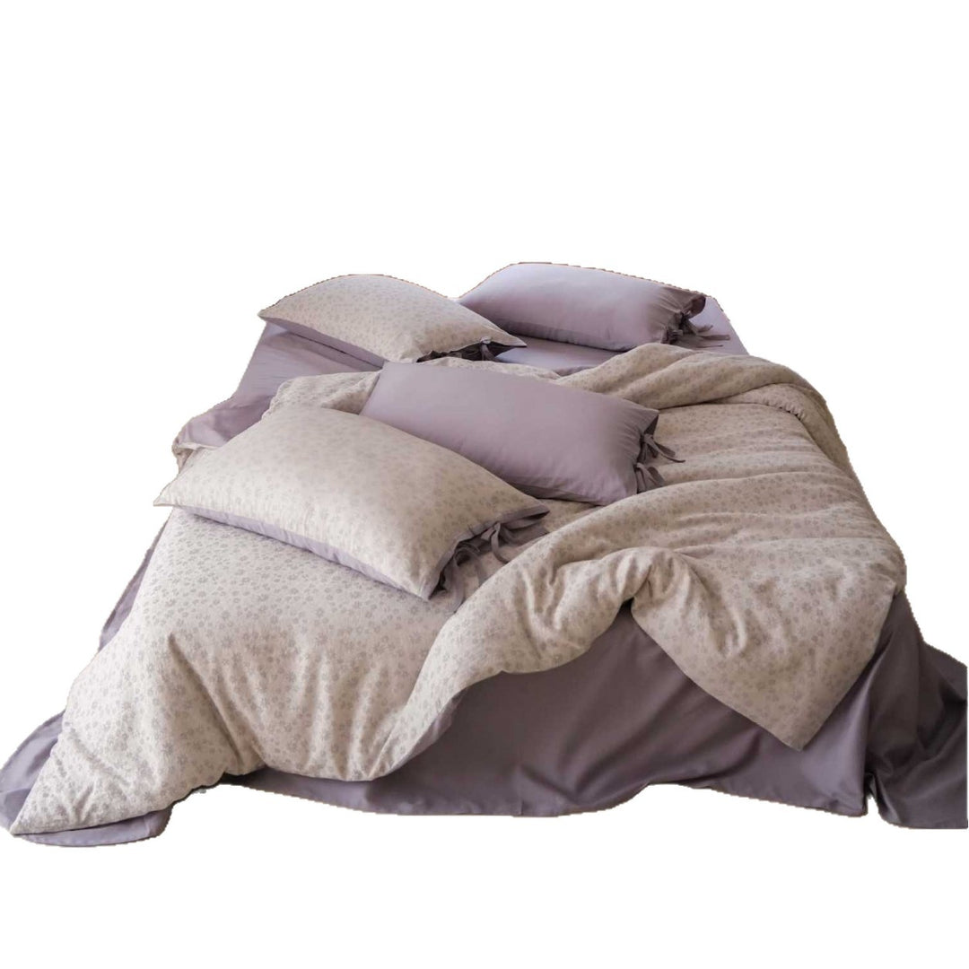 Wendbares Bettwäscheset aus Baumwollsatin mit floralem Print und Bindebändern