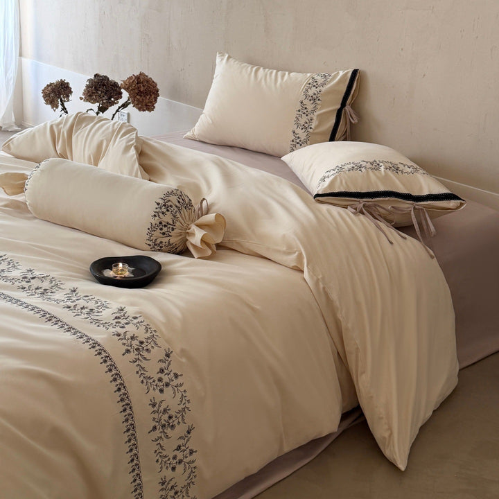 Bestickte Baumwollsatin Bettbezug Set mit Schlaufen-Kissenbezug und dekorativem Bolster