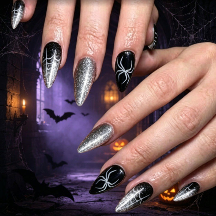 Halloween-Themen-Spinnenwebe Press-On Nägel Karnz