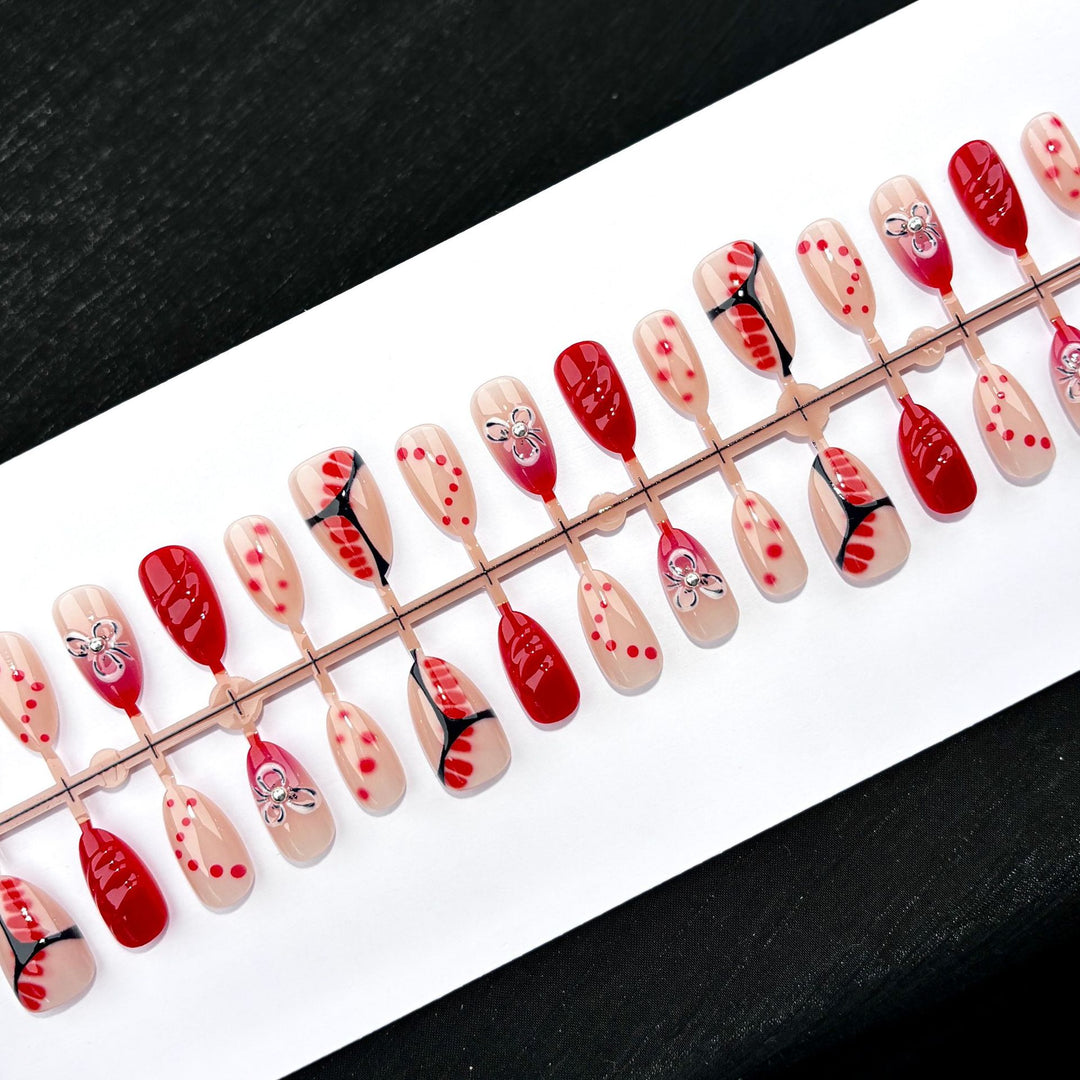 Elegante Polka Dot und Spitzen Press-On Nagel Set