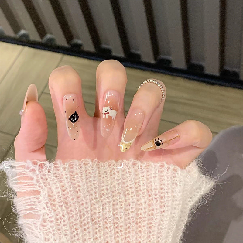Glänzendes dekoratives Press-On-Nagelset Karnz