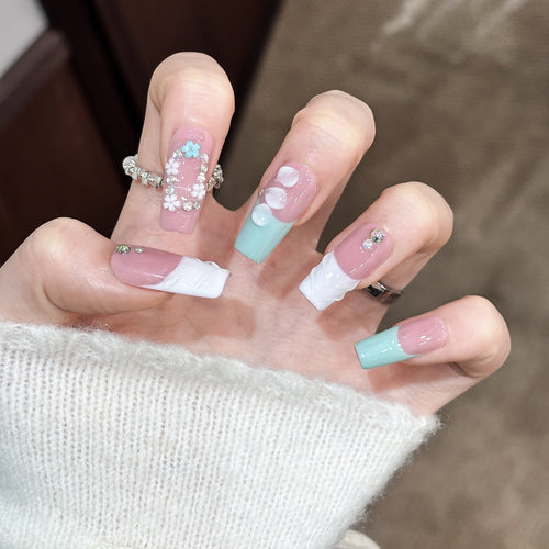 Dekorative Nagelkunst