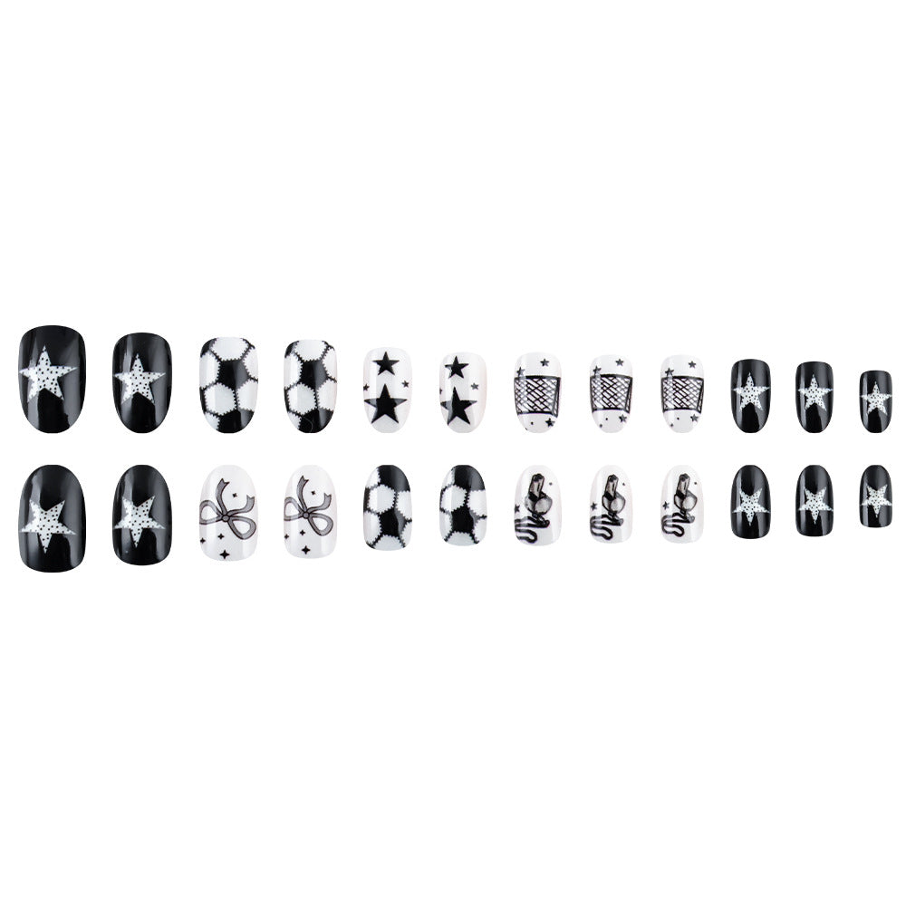 Sportliche Animierte Nagelkunst Karnz