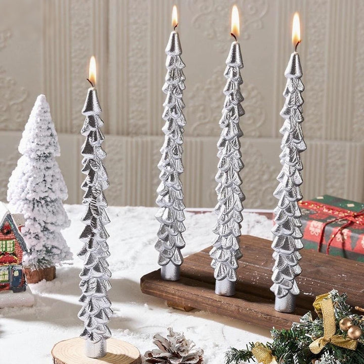 Hand-texturierte Weihnachtsbaum-Stabkerzen-Set für Feiertagsmittelstücke