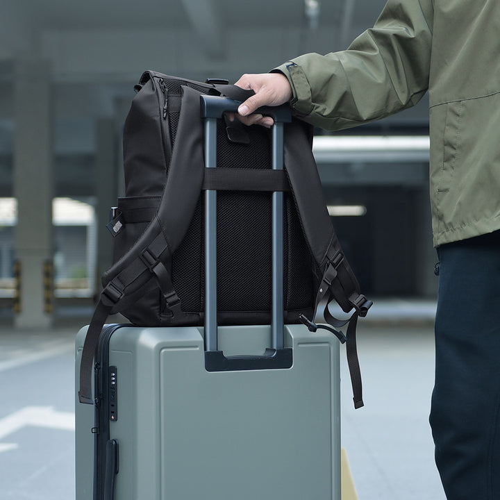 Roll-Top Urban Rucksack Karnz