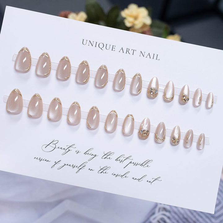 Elegantes Stiletto Press-On Nagelset