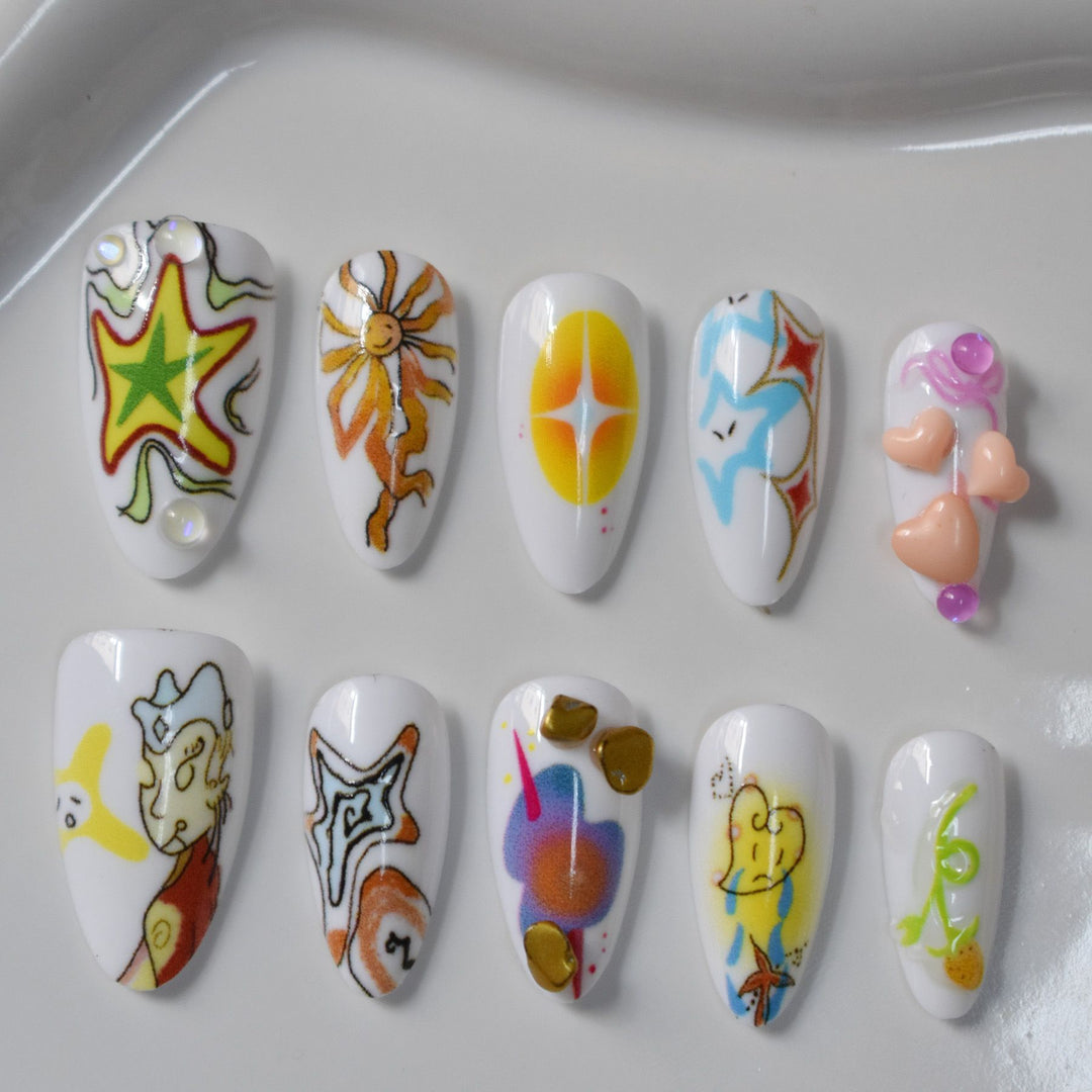 Künstlerisches Nageldesign Karnz