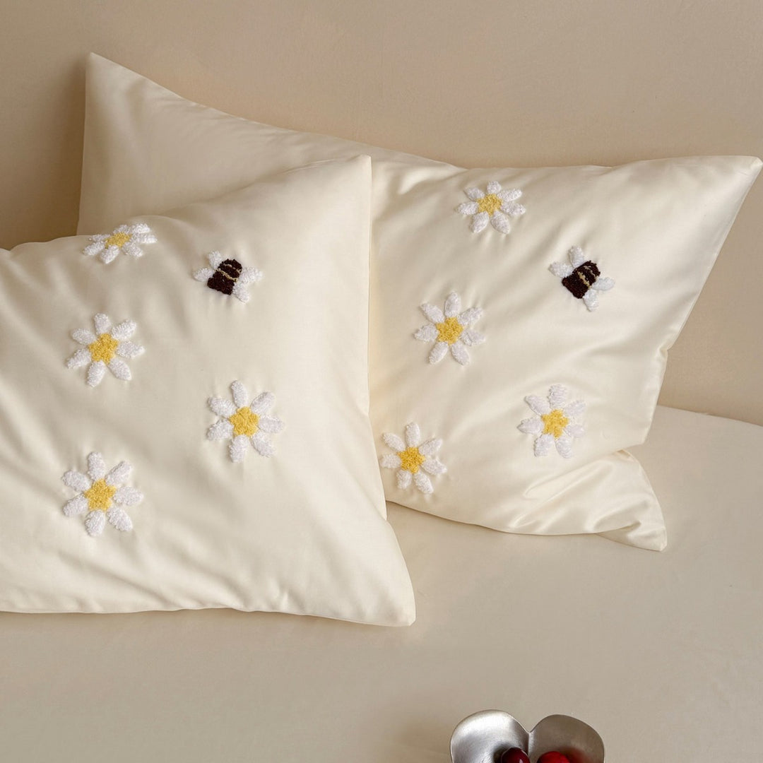 Hand-gesticktes Daisy und Bee Satin-Sateen Bettbezug Set
