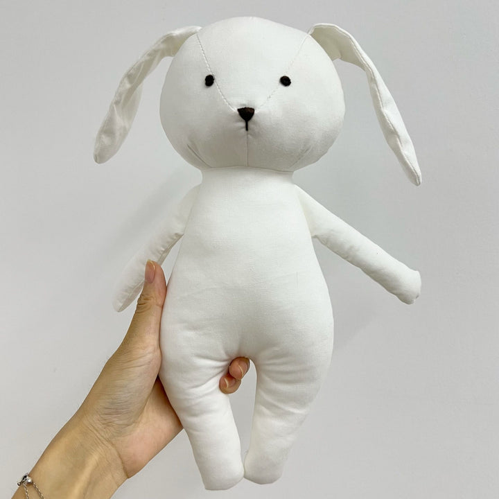 Weiche Leinenhase Puppe Paar mit abnehmbaren vintage-inspirierten Outfits