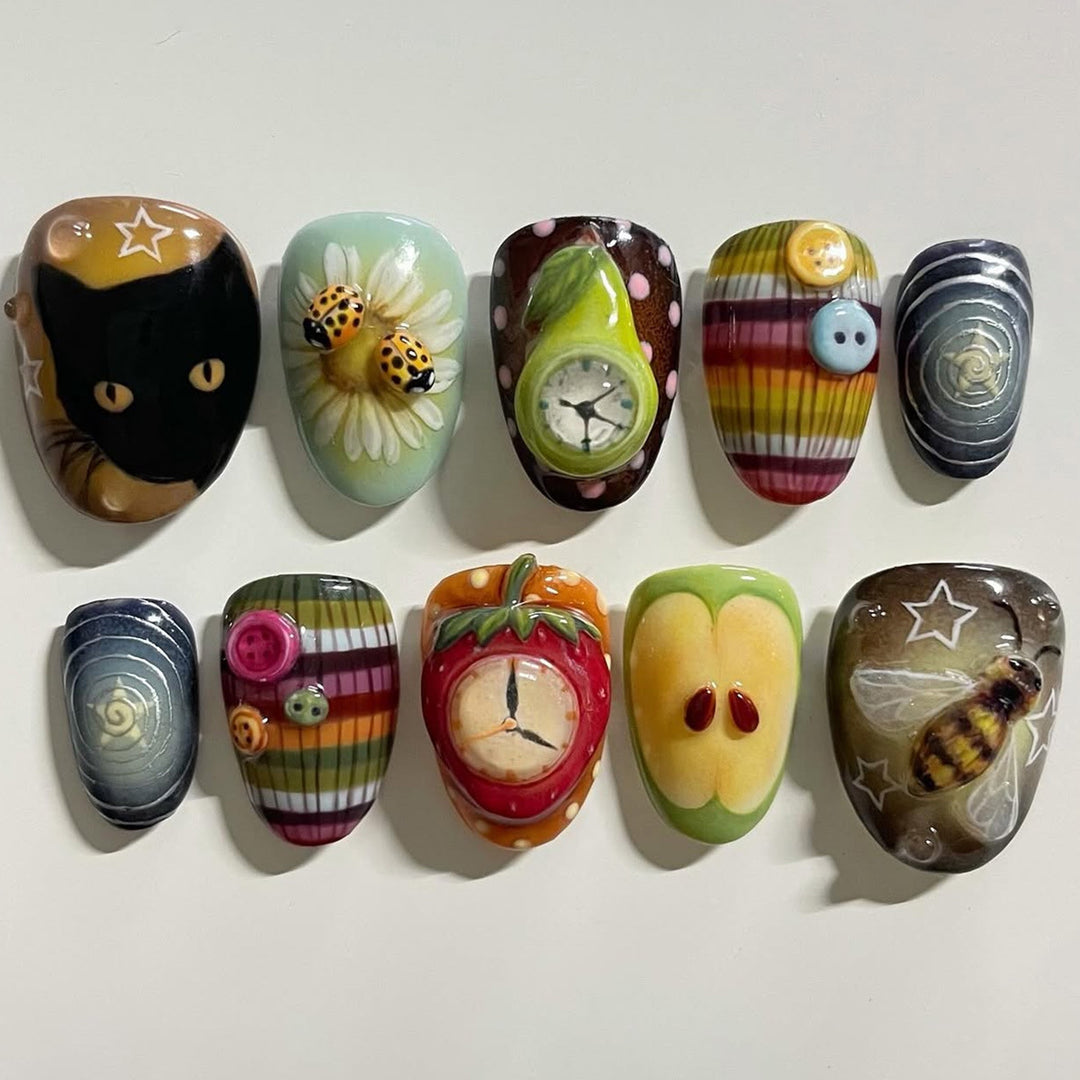 Künstlerisch Thematisierte Nagelkunstverlängerungen Karnz