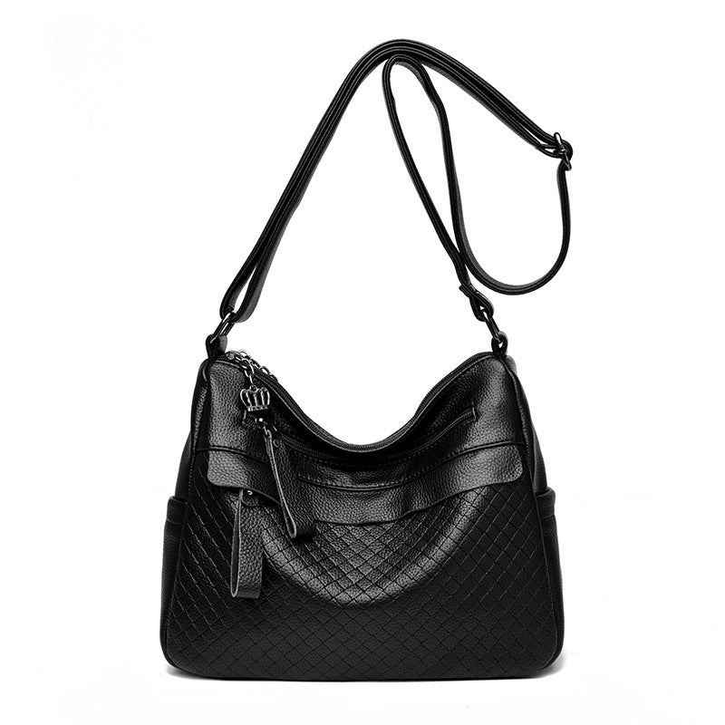 Texturierte gesteppte Schultertasche Karnz