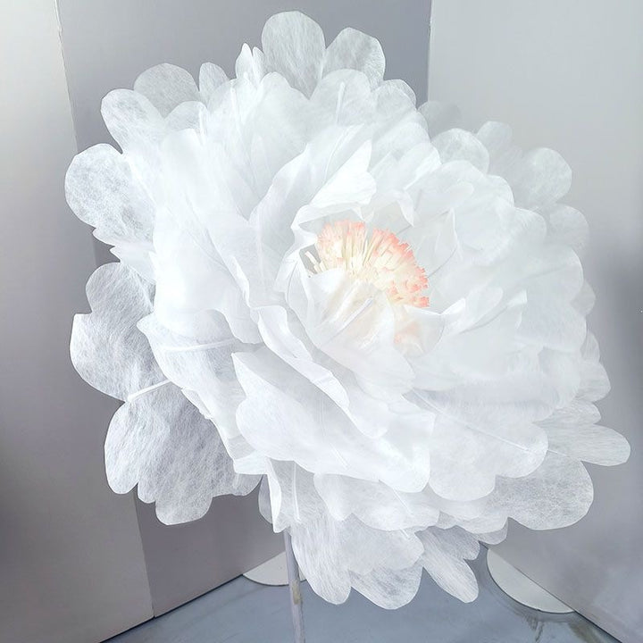 Dekorative Papierblumen-Skulptur