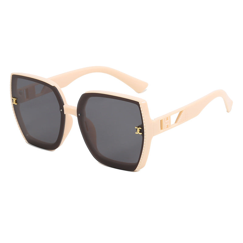 Damen quadratische Sonnenbrille mit hochwertigem Gestell und UV-Schutz Karnz