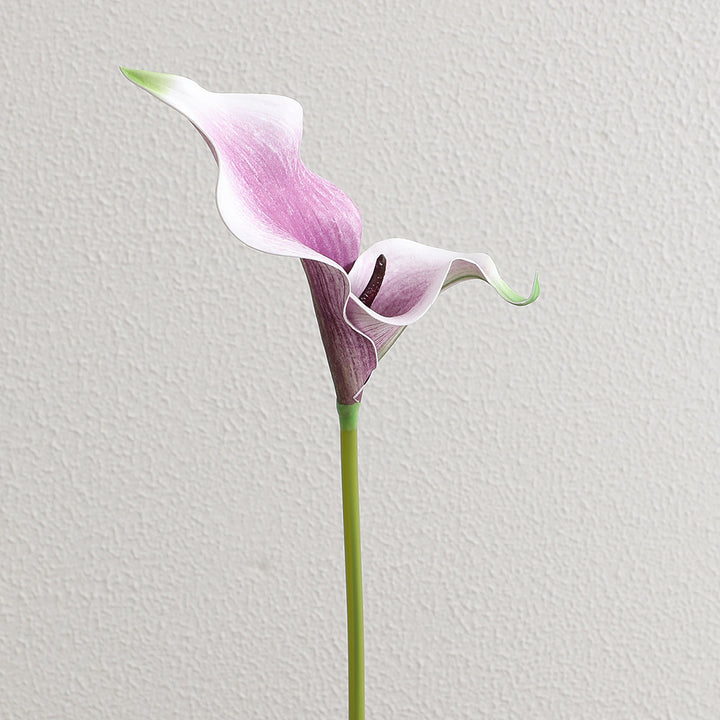 Künstlicher Calla-Blütenzweig mit realistischen Details Karnz
