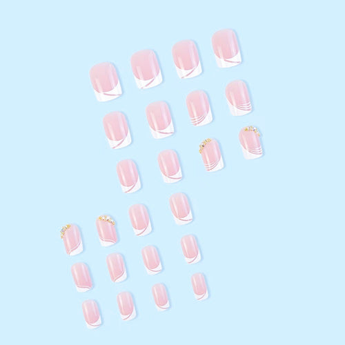 Kunstnageldesign mit eleganten Akzenten Karnz