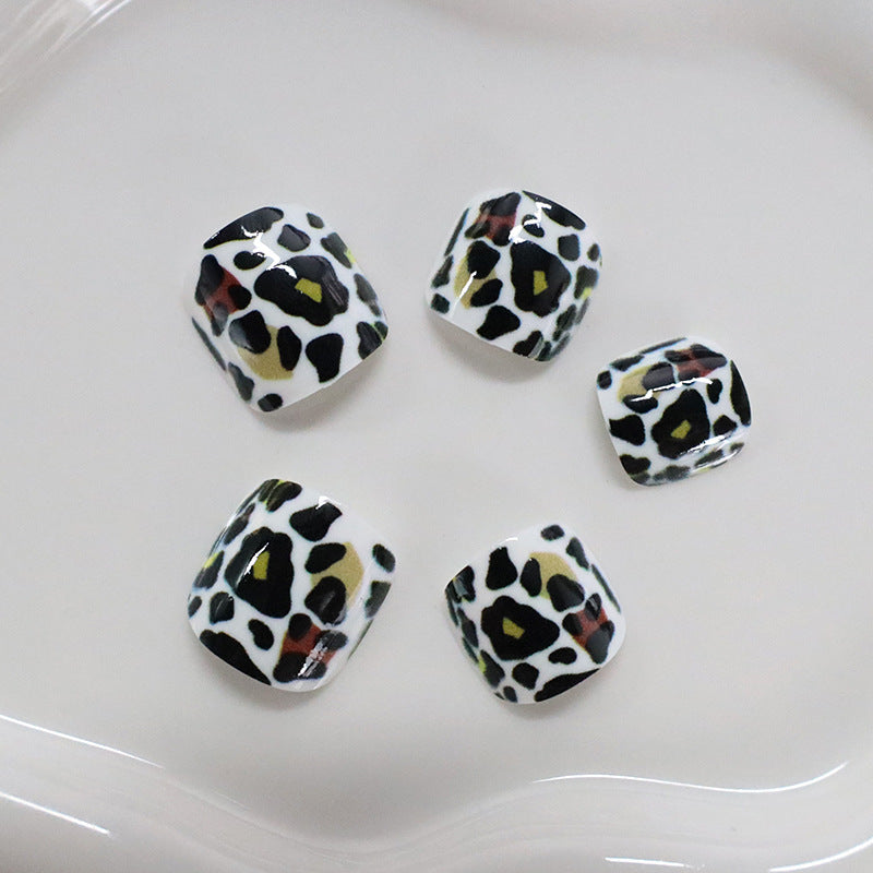 Animal Print Nagelkunst Karnz