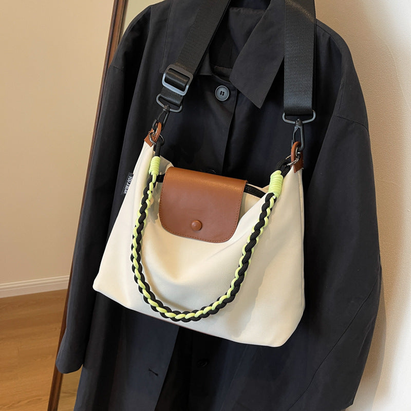 Stylische multifunktionale Schultertasche Karnz