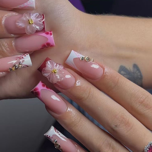 Elegante 3D Blumendekoration Press-On Nagelverlängerungen Karnz