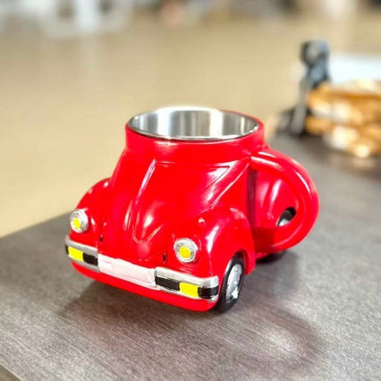 Kaffeetasse im Auto-Design Karnz