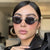 Damen glamouröse Sonnenbrille mit klarem, elegantem Rahmen und schützendem UV-Filter Karnz