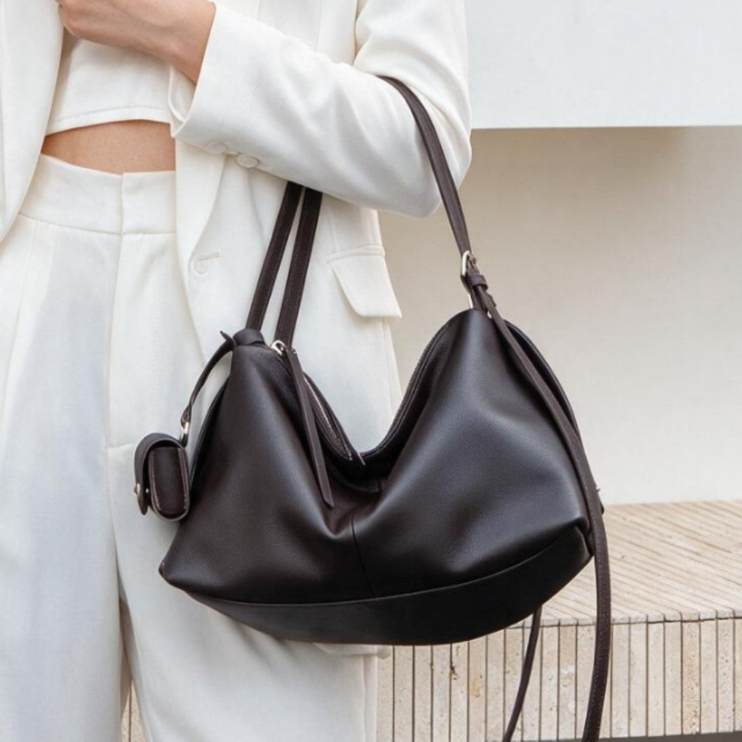 Lässige genarbte Hobo Schultertasche mit Reißverschluss oben und abnehmbarem Mini-Pouch