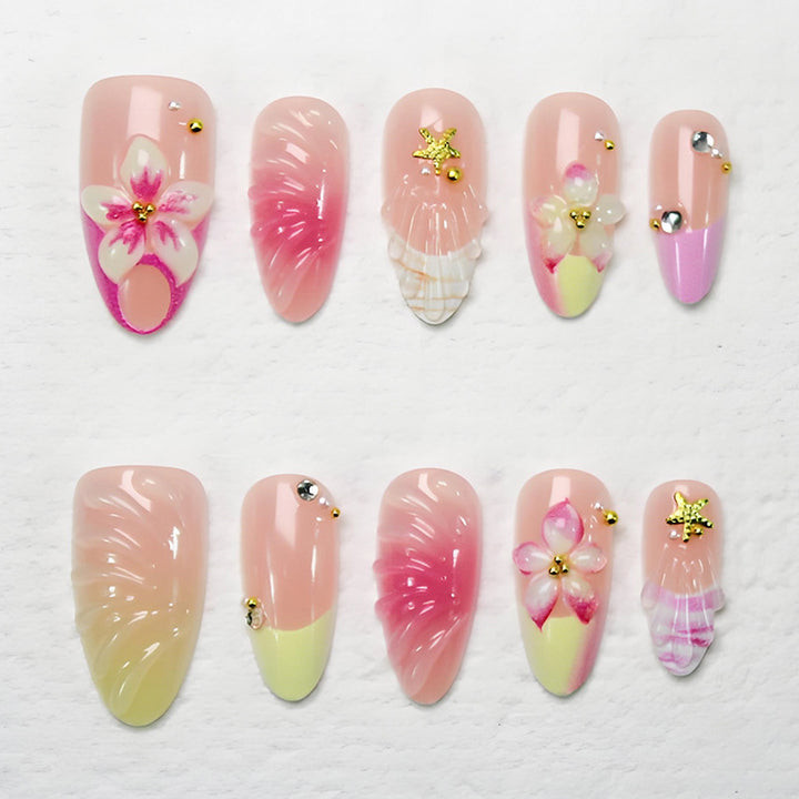 Kunstnagelset mit gruseligen Clown-Motiven und extravaganten Akzenten Karnz