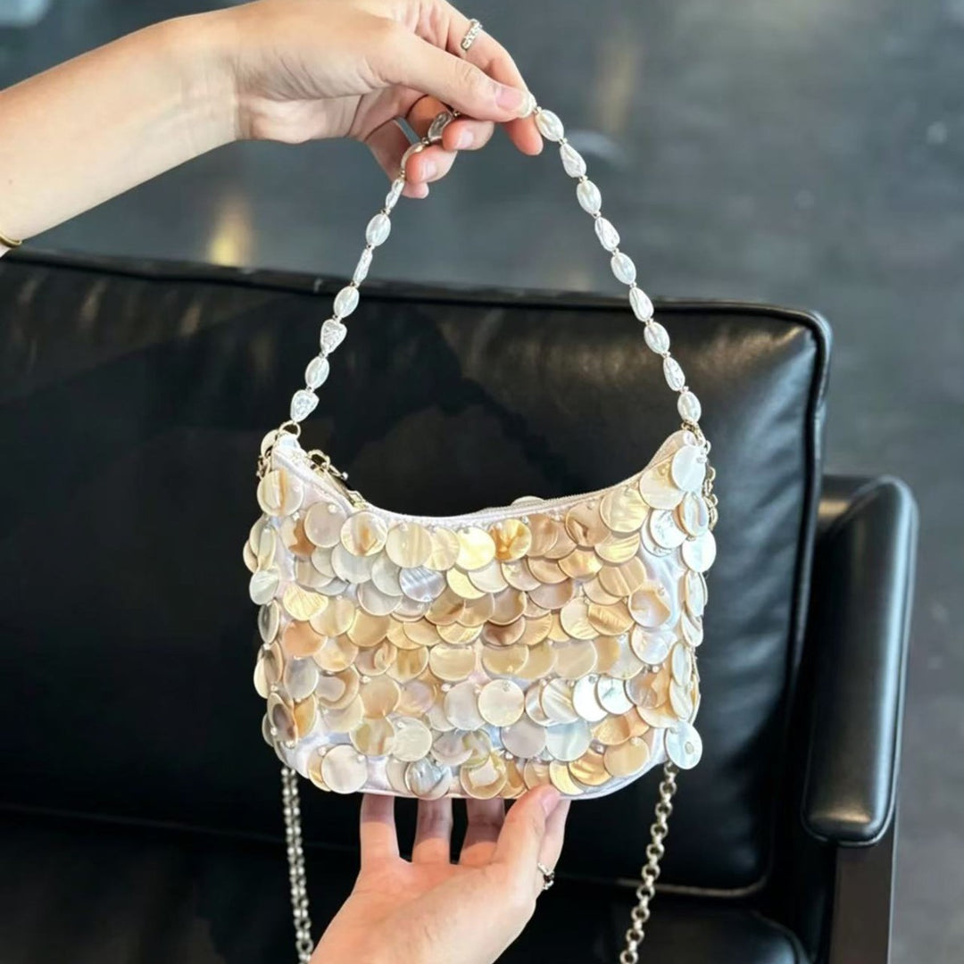 Einzigartige mit Muscheln verzierte Abendtasche