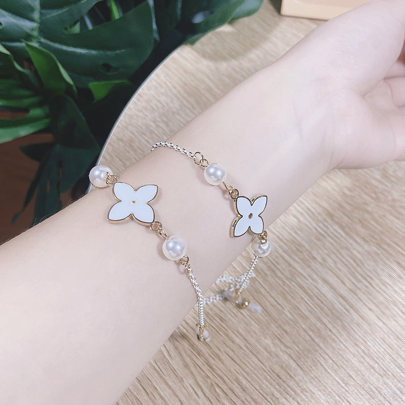 Elegantes und Filigranes Schmuckband Karnz