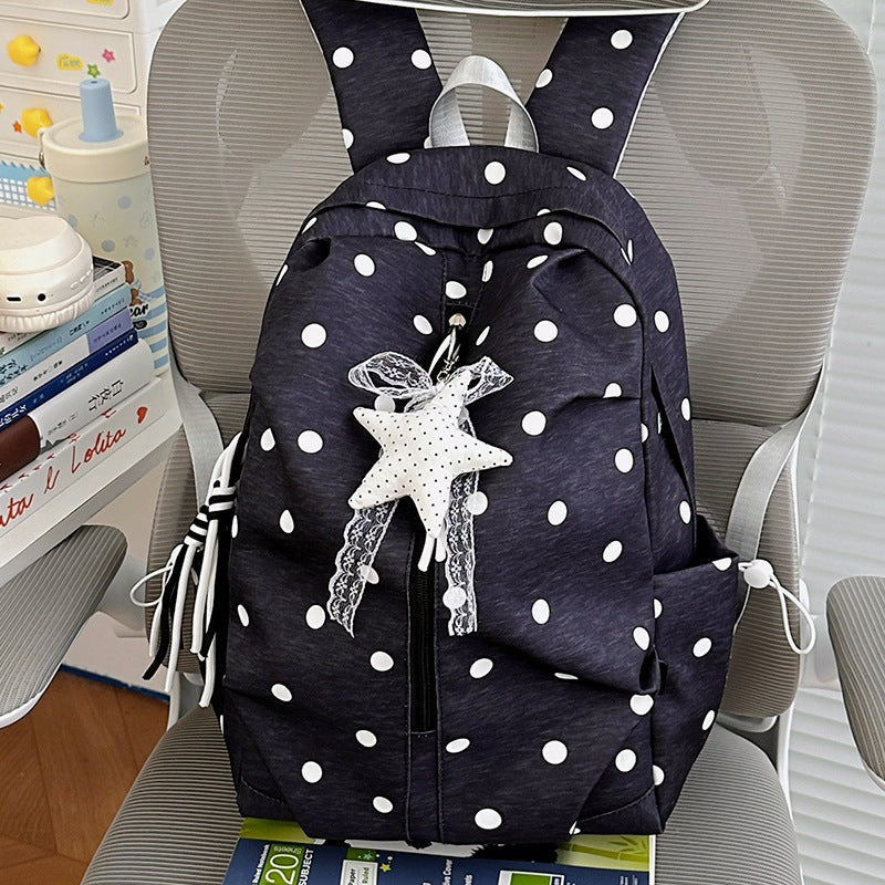 Verspielt gepunkteter Rucksack Karnz