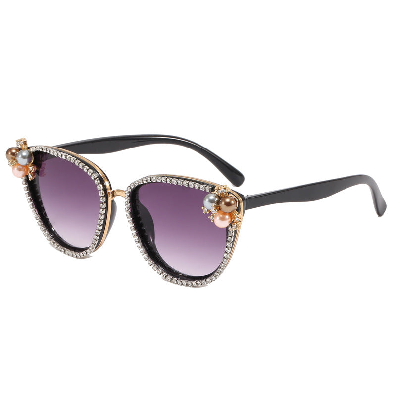 Damen glamouröse Sonnenbrille mit Perlen- und Kristalldekoration Karnz