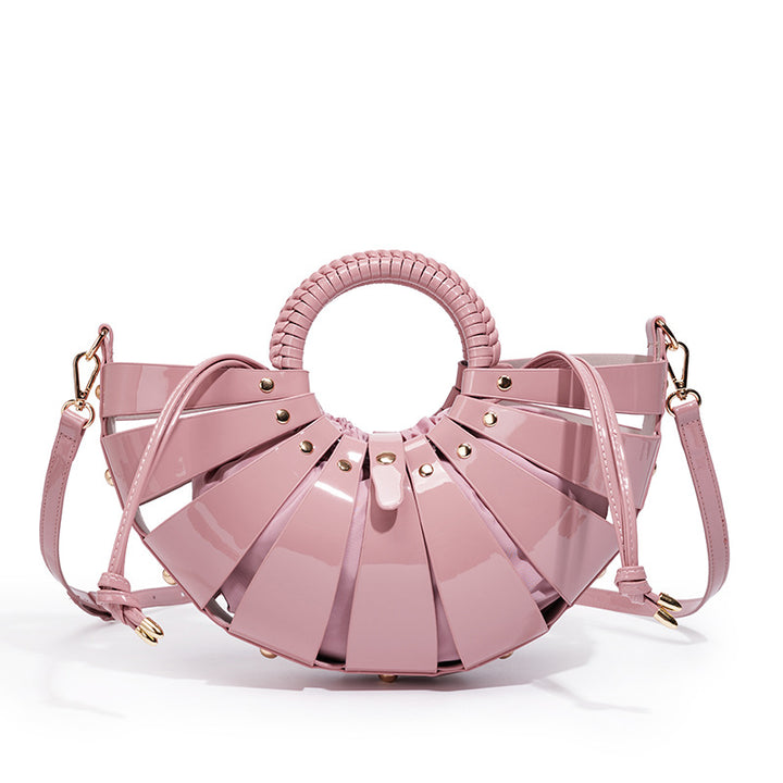 Elegante fächerförmige Handtasche Karnz