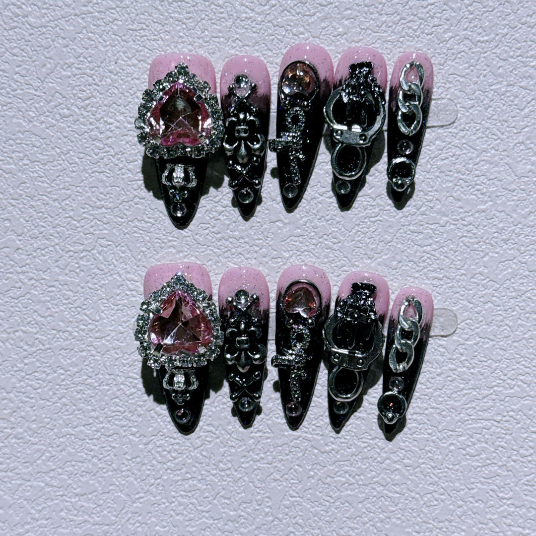 Glamouröse Nagelkunst Verlängerungen