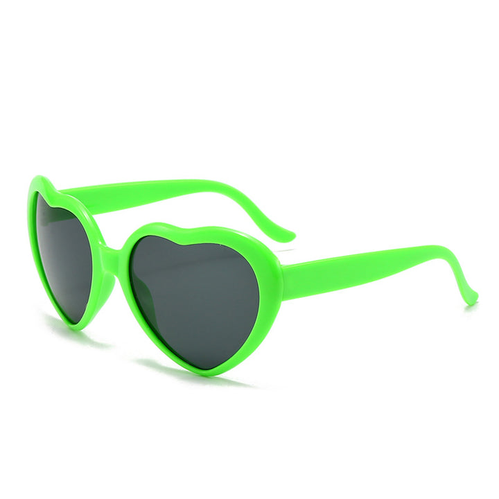 Herzförmige Sonnenbrille