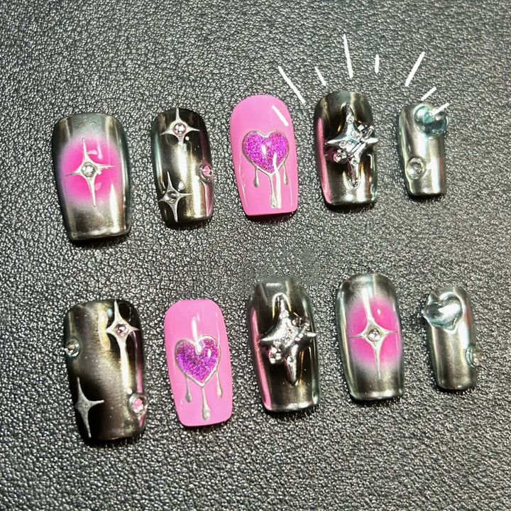 Dekoratives Press-On Nagelkunst Set mit Herz- und Stern-Designs