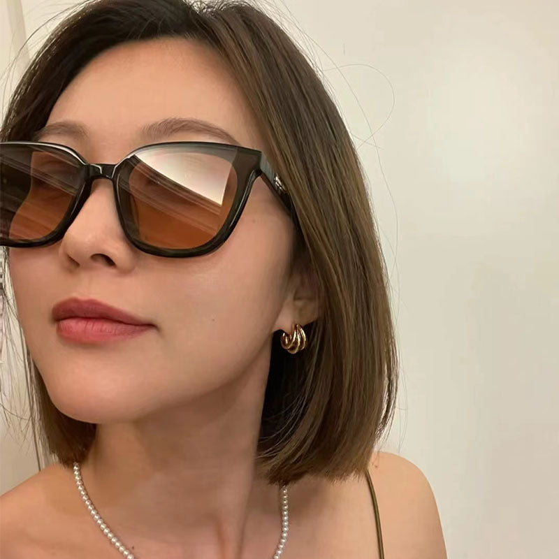 Damen Cat-Eye Design Sonnenbrille mit schützendem UV-Filter Karnz
