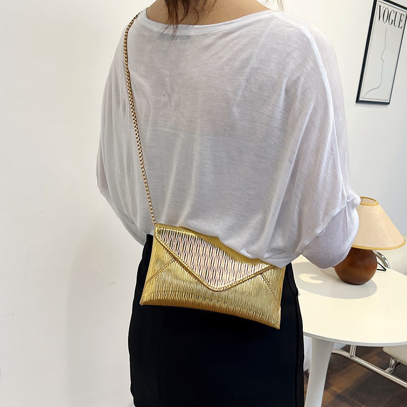Elegante Handtasche aus Lackleder