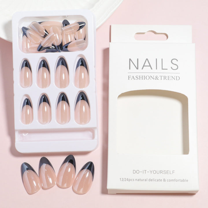 Elegantes French Tip Press-On Nail Art Set Karnz