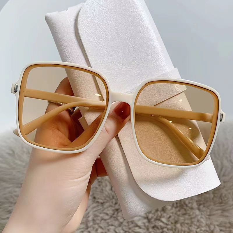 Damen quadratische Oversized-Sonnenbrille mit integriertem UV-Schutz Karnz