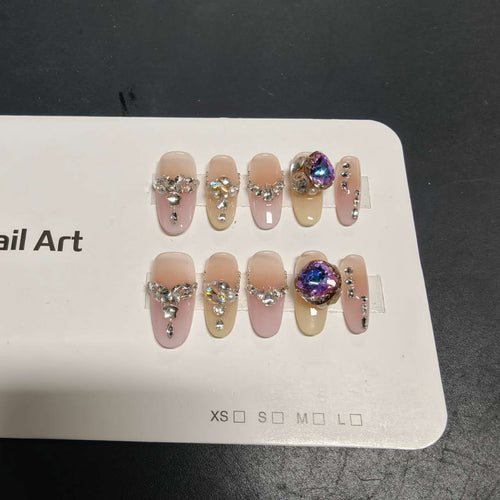 Luxe mit Strass verziertes Press-On Nagelset